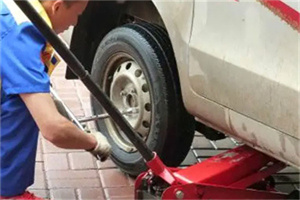 云溪区附近拖车24小时服务热线电话