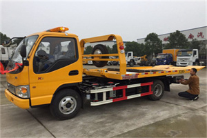 云溪区哪里有拖车服务