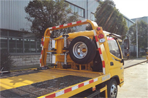 云溪区附近汽车搭电救援电话